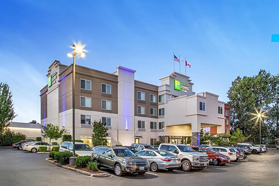 Holiday Inn Express Hotel & Suites Tacoma