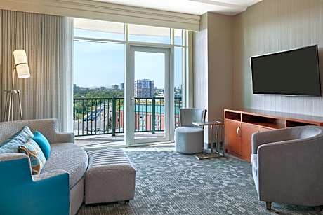 Studio Suite, 2 Queen, Sofa Bed, City View, Near Elevator, Balcony