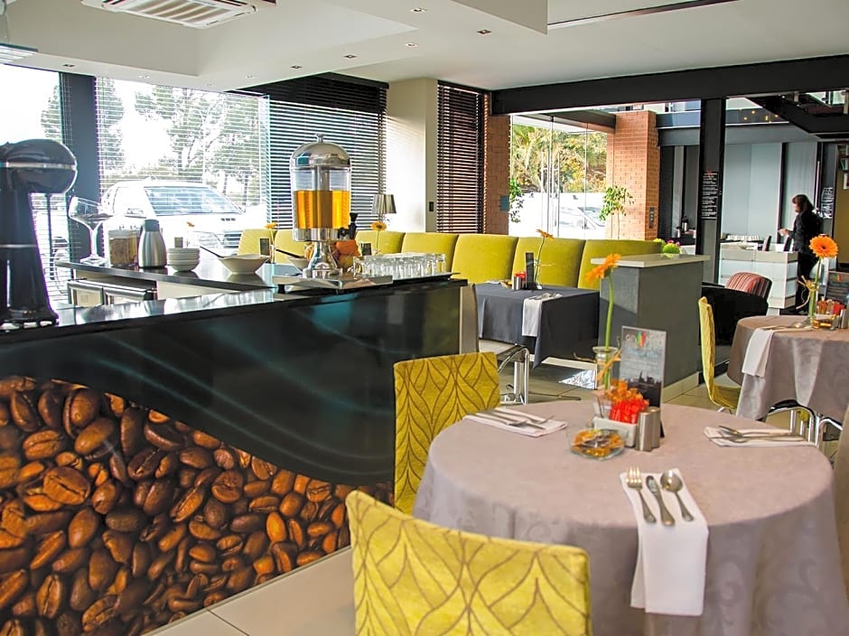 City Living Boutique Hotel