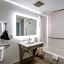 Clarion Pointe Franklin - Nashville Area