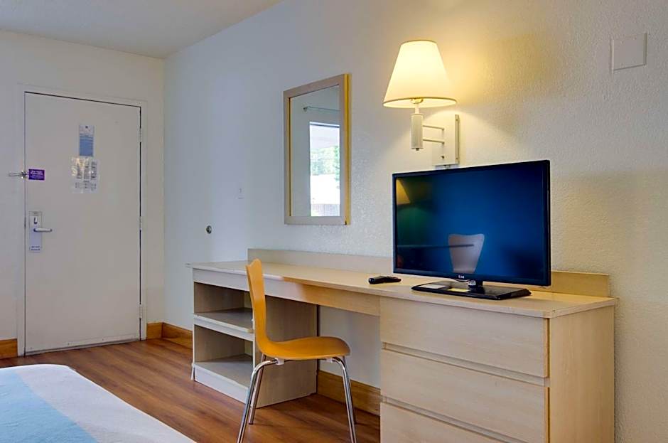 Motel 6-Atlanta, GA