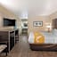 Quality Inn & Suites Camarillo-Oxnard
