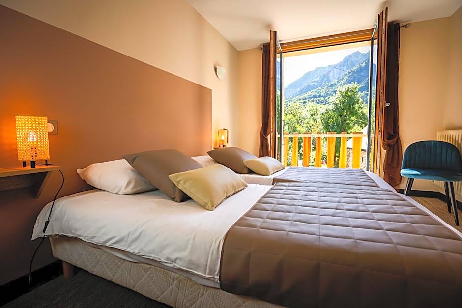 Logis Hôtel Au Gai Soleil du Mont-Aiguille