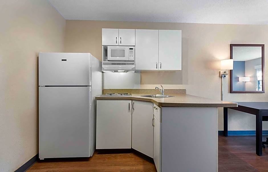 Extended Stay America Suites - Washington, D.C. - Alexandria - Landmark