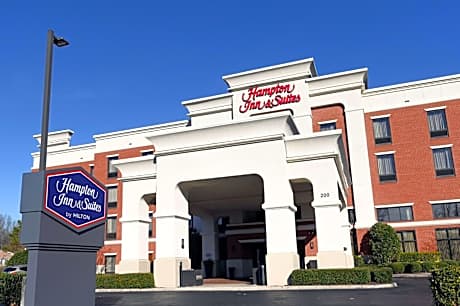 Hampton Inn By Hilton And Suites Smithfield