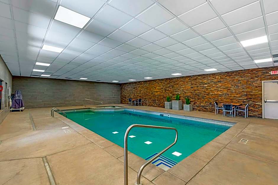 Best Western Cottontree Inn