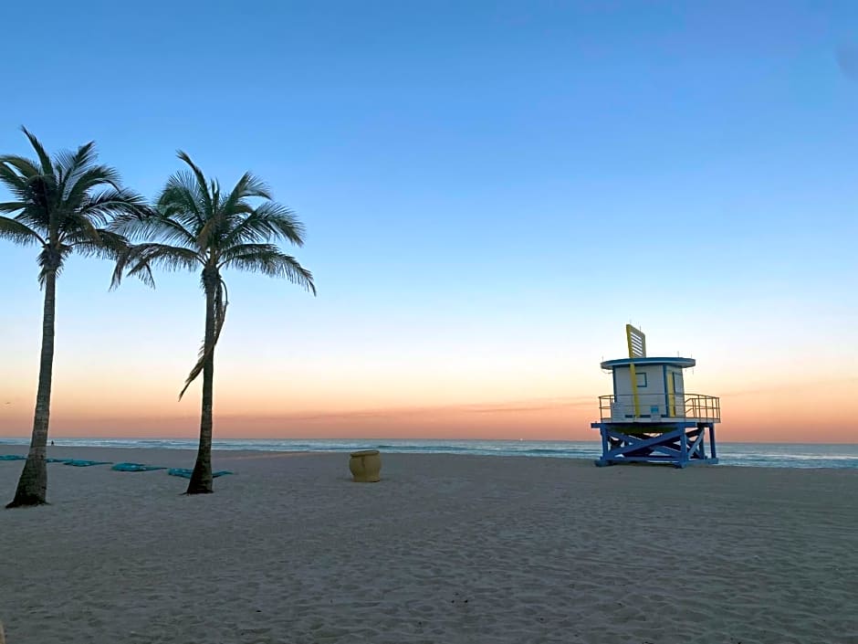 St Maurice Beach Inn
