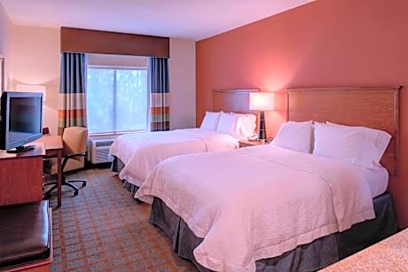 Room with Two Queen Beds - Non-Smoking