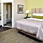 Candlewood Suites KENEDY