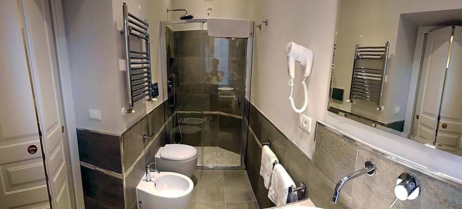 Roman Suite Guest House
