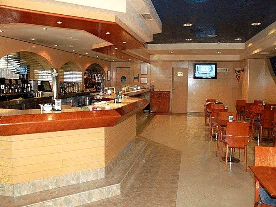 Hotel Ebora by Vivere Stays