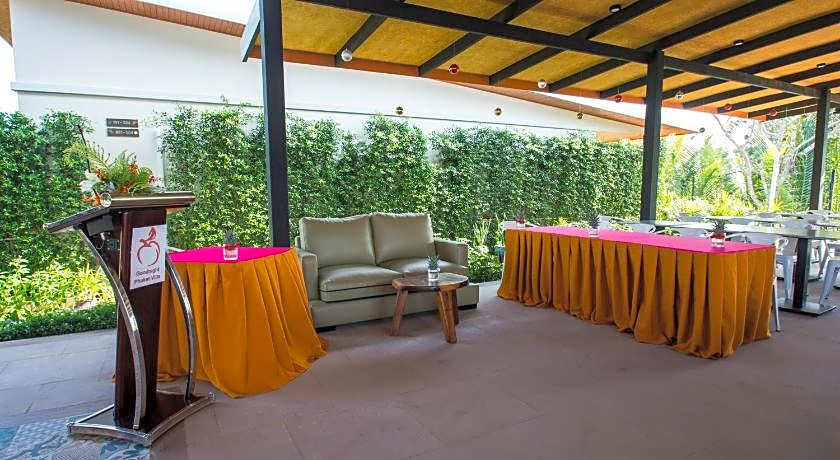 Goodnight Phuket Villa