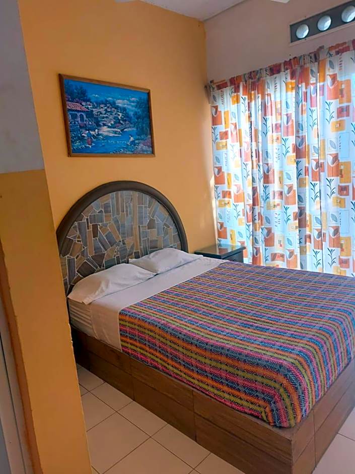 Double Room — 11 fotoğraftan 1. fotoğraf
