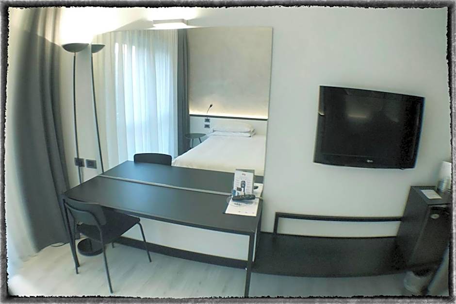 Brianteo Hotel Residence and Restaurant