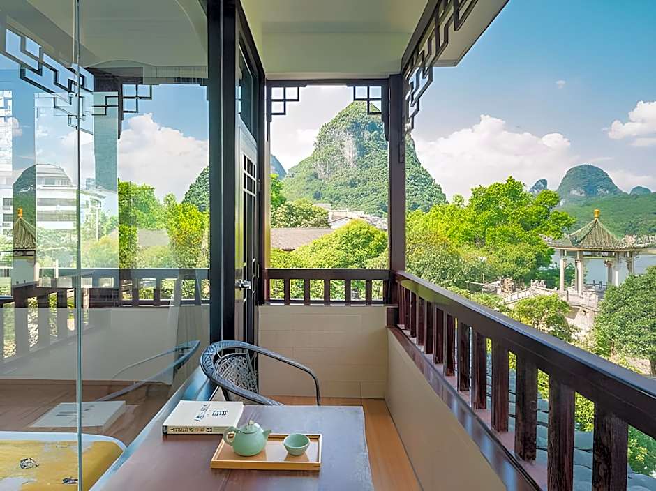 Yangshuo River View Hotel