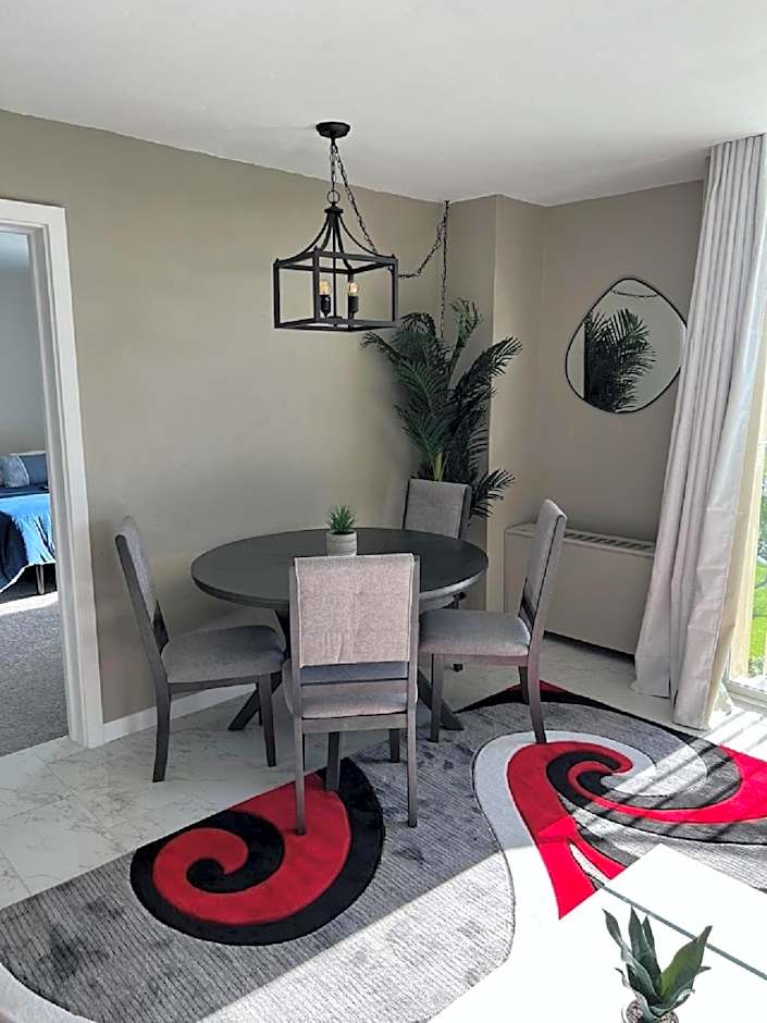 Stunning Views Best location in Hilo 2BR modern Condo