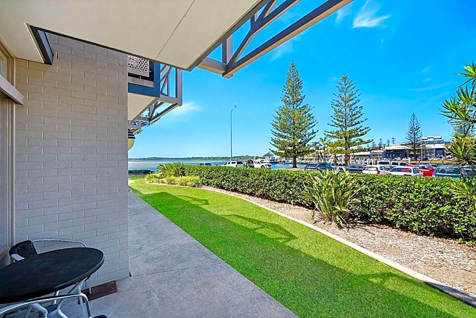 Comfort Resort Waters Edge