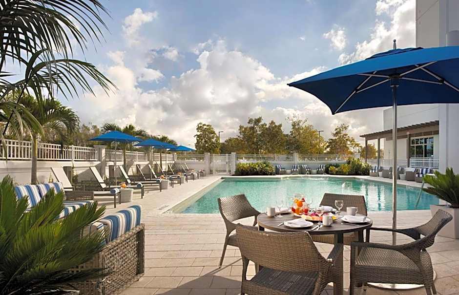 Homewood Suites by Hilton Miami Dolphin Mall