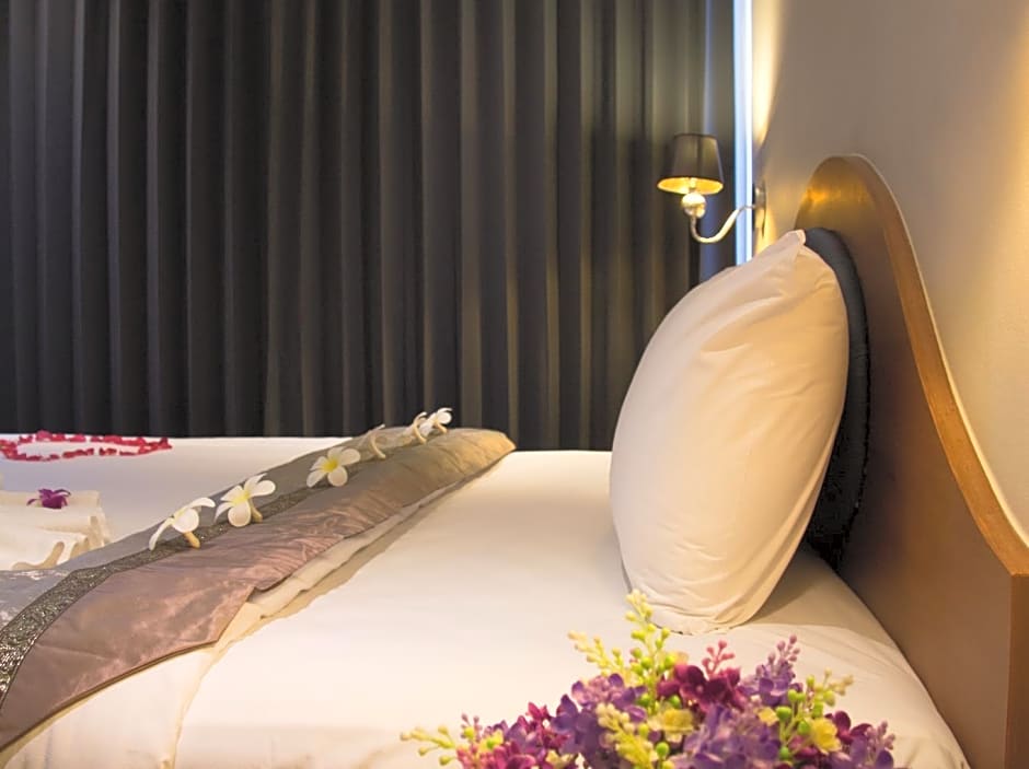 At Samui Boutique Hotel