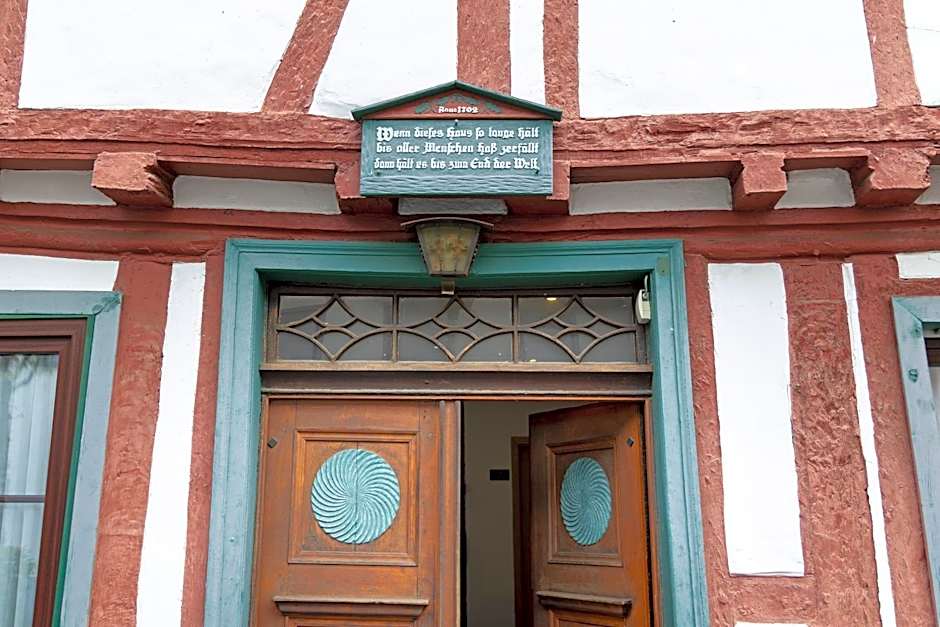 AKZENT Hotel Restaurant Roter Ochse Rhens bei Koblenz