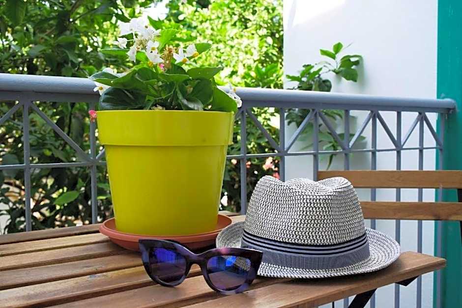 Lefka Hotel & Apartments