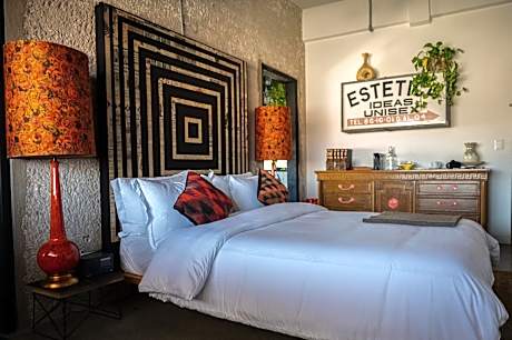 Deluxe Double Room with Bath