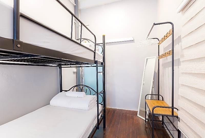 OYO 480 Lemon Siam Hostel