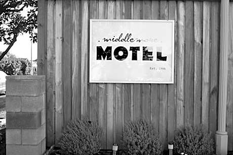 Middlemore Motel