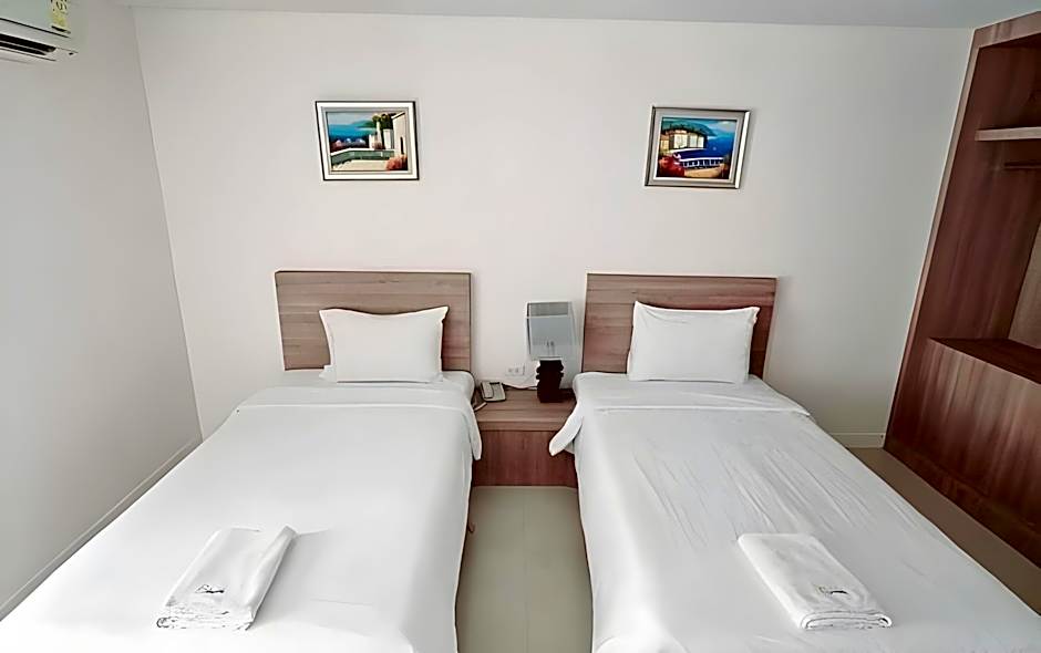 Similan Mansion