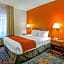Comfort Inn & Suites Calgary - University