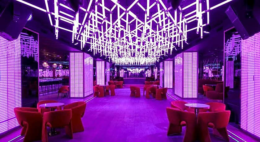 voco Monaco Dubai, an IHG Hotel, Adults Only, World Islands By IHG