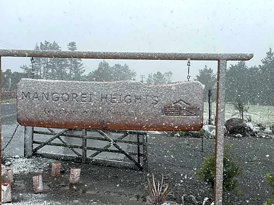 Mangorei Heights - New Plymouth