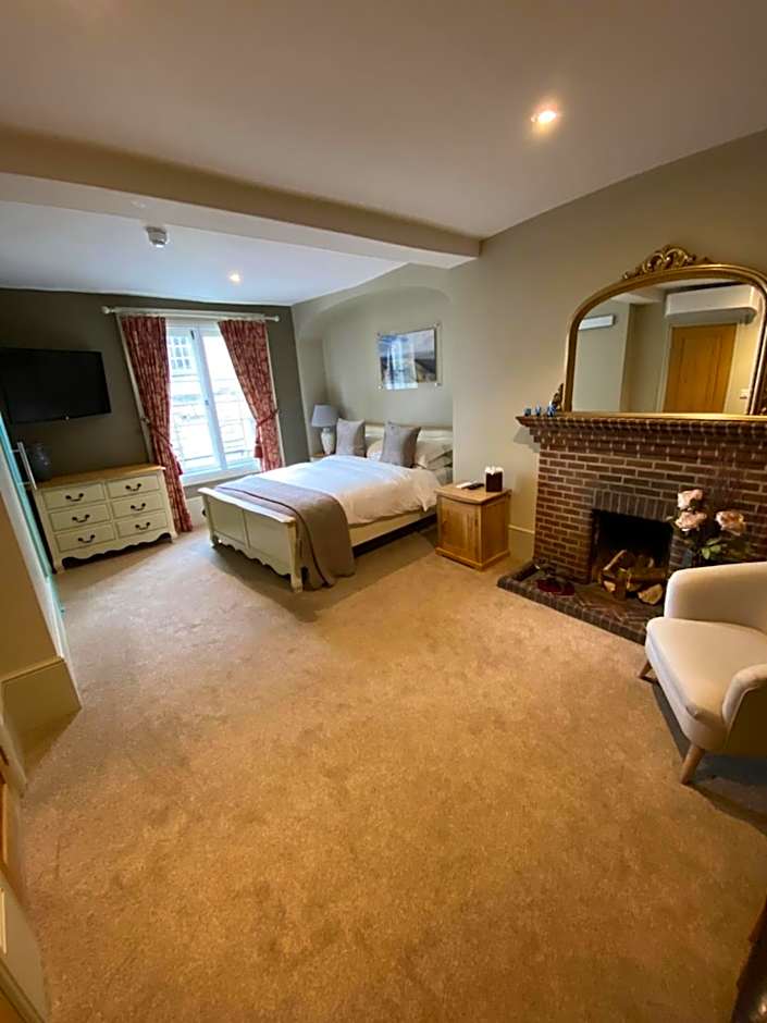 The Peppermill Town house Hotel & Restaurant