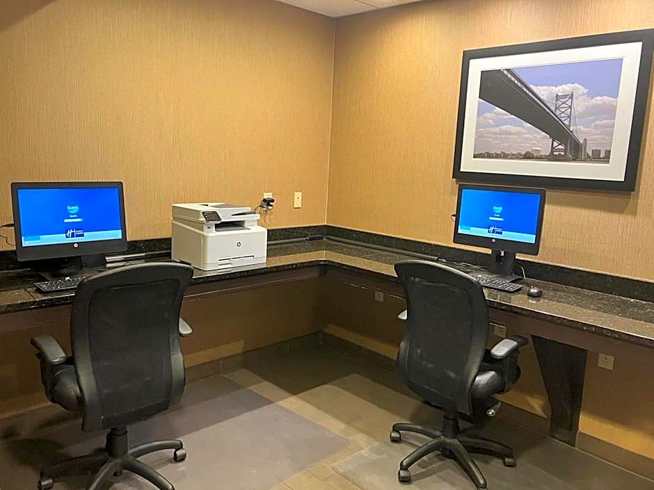 Holiday Inn Express Philadelphia Penns Landing By IHG