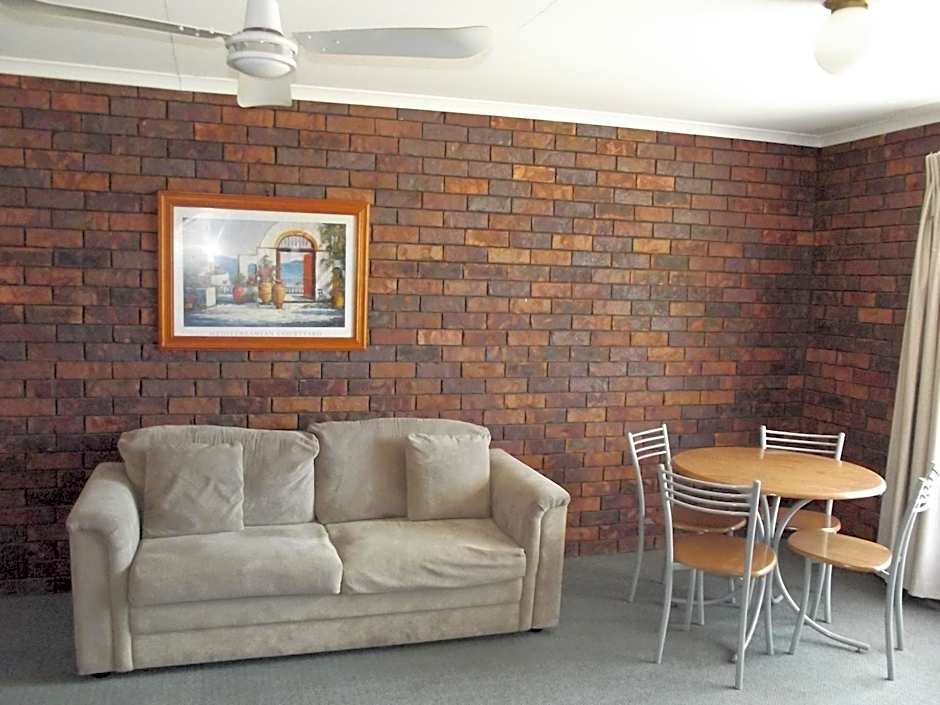 Bridge Street Motor Inn