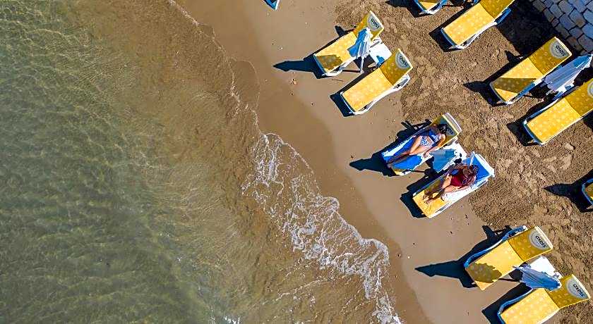 SİDE BEACH CLUB