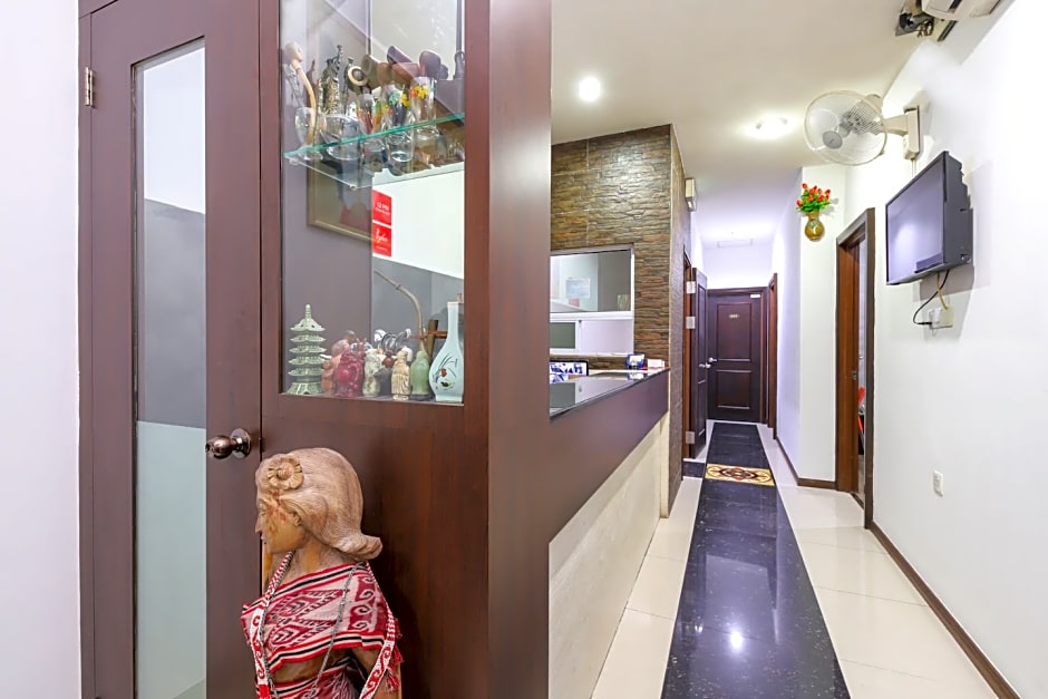 OYO 728 Tai Pan Hotel