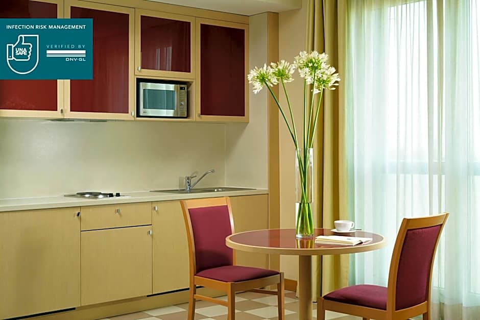 UNA Hotels The One Milano Hotel & Residence