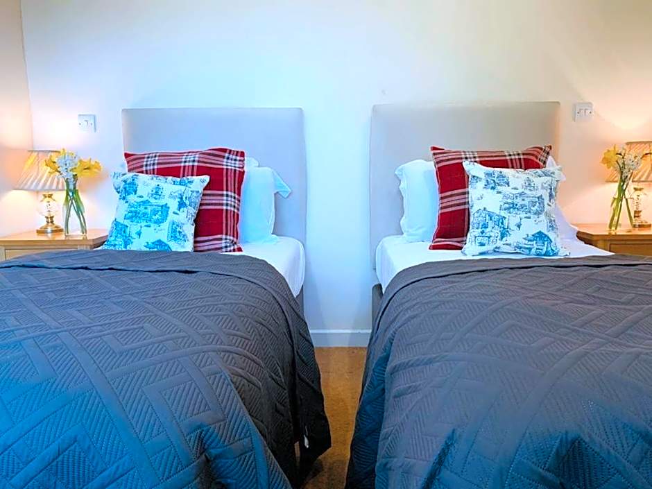 George & Dragon Country Pub & Hotel Wolverton Townsend