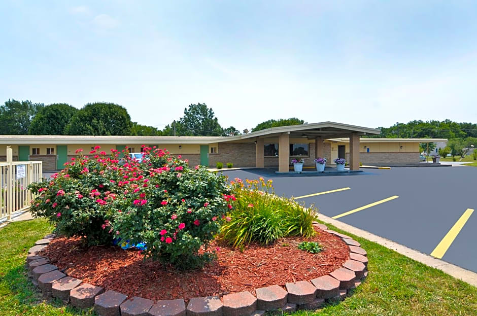 Americas Best Value Inn Iola