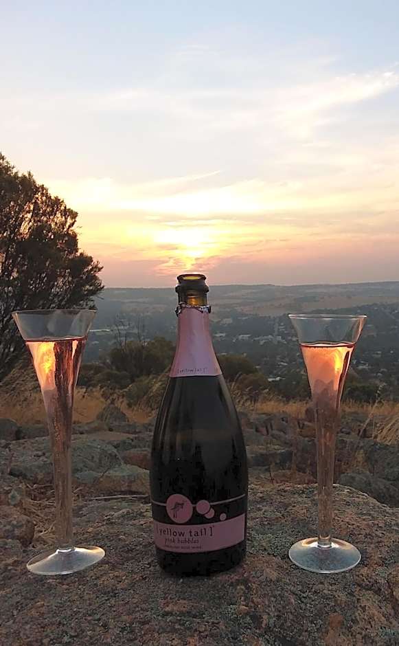 York's Lookout Lodge Bed And Breakfast