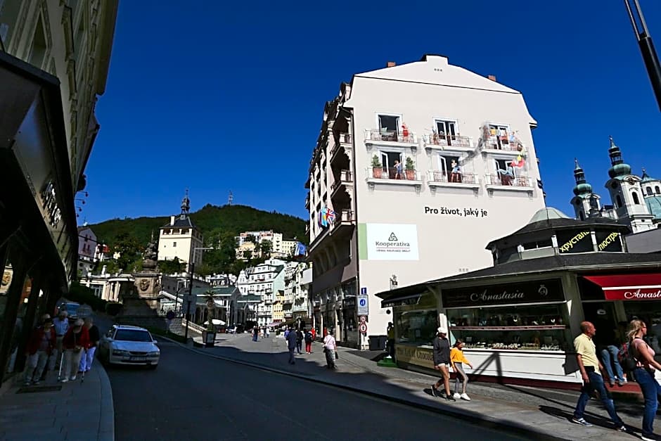 Art Deco WOLKER by ASTORIA Hotel & Medical Spa