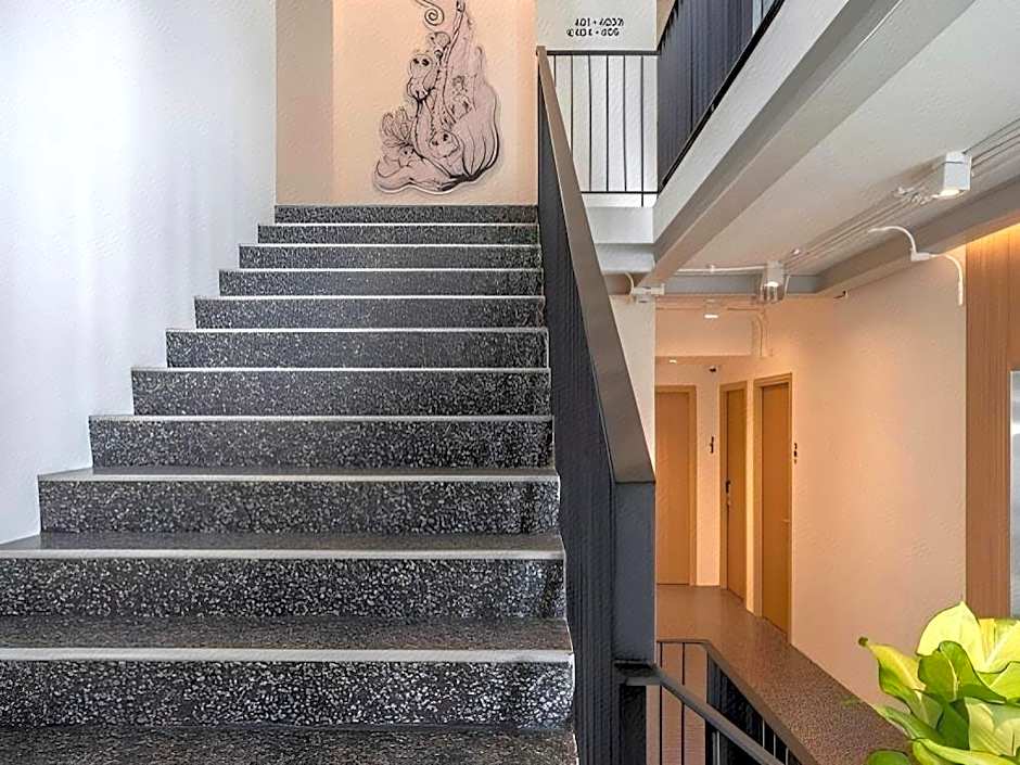 ZEN MASTER HOTEL