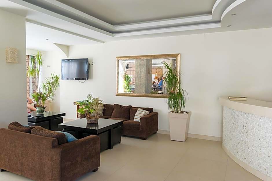 Zante Plaza Hotel & Apartments