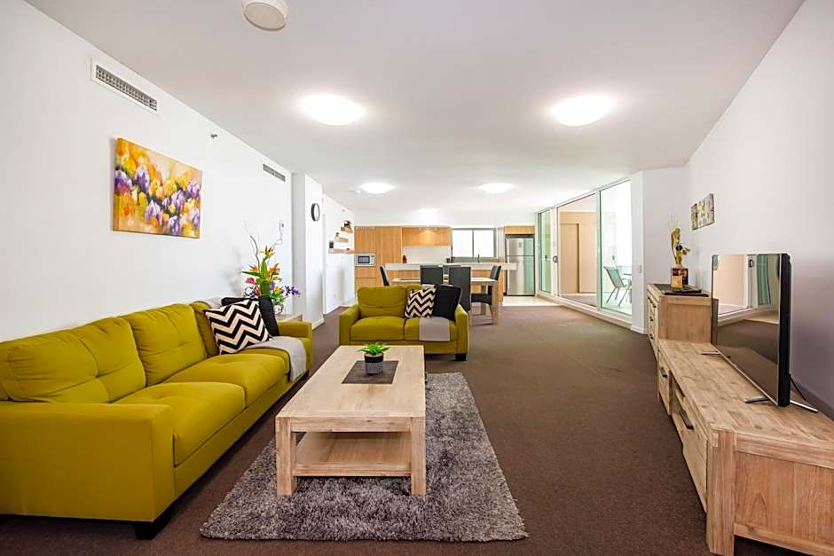 Lanai Apartments