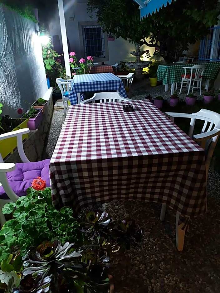 Nano Hotel