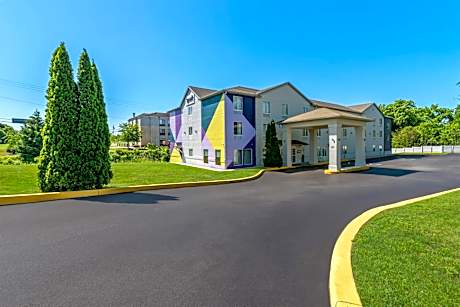 Spark by Hilton Hershey Near the Park