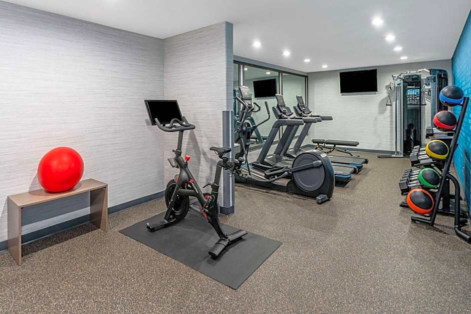 La Quinta Inn & Suites by Wyndham Santa Rosa