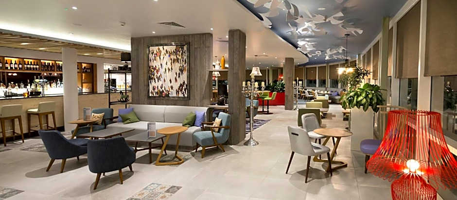 Holiday Inn Salisbury-Stonehenge By IHG