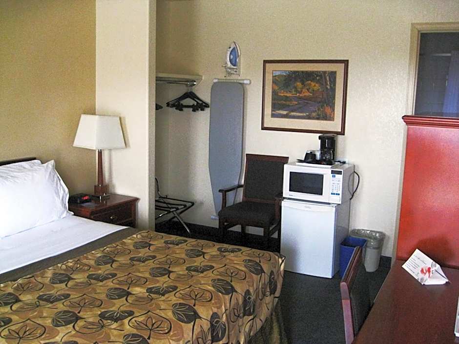 Travelodge by Wyndham Drumheller AB